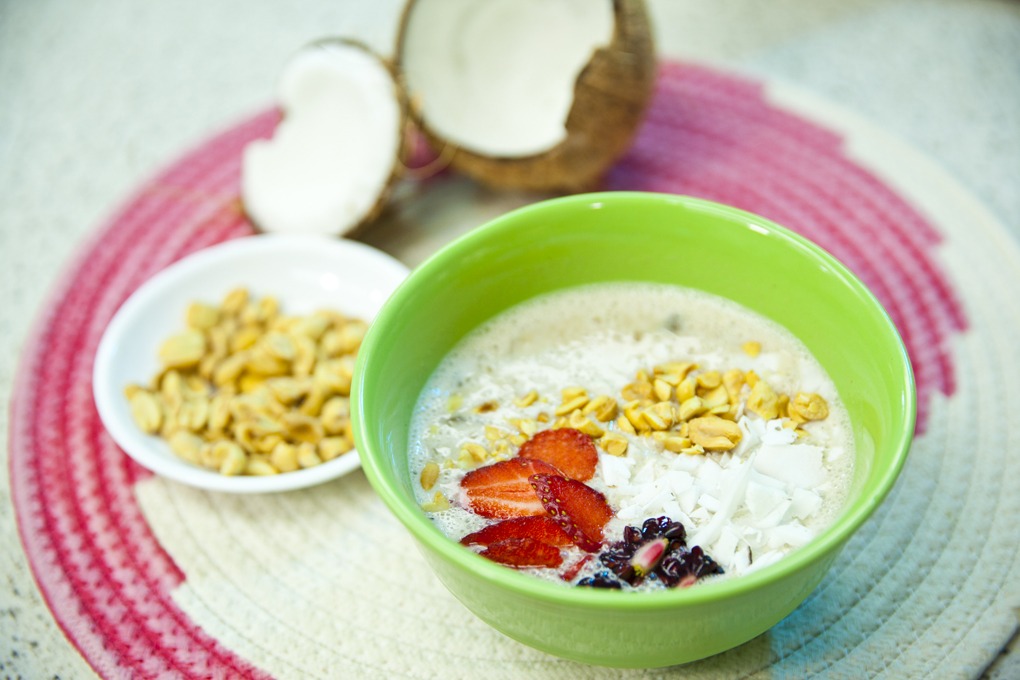 Bowl de pinol y banano