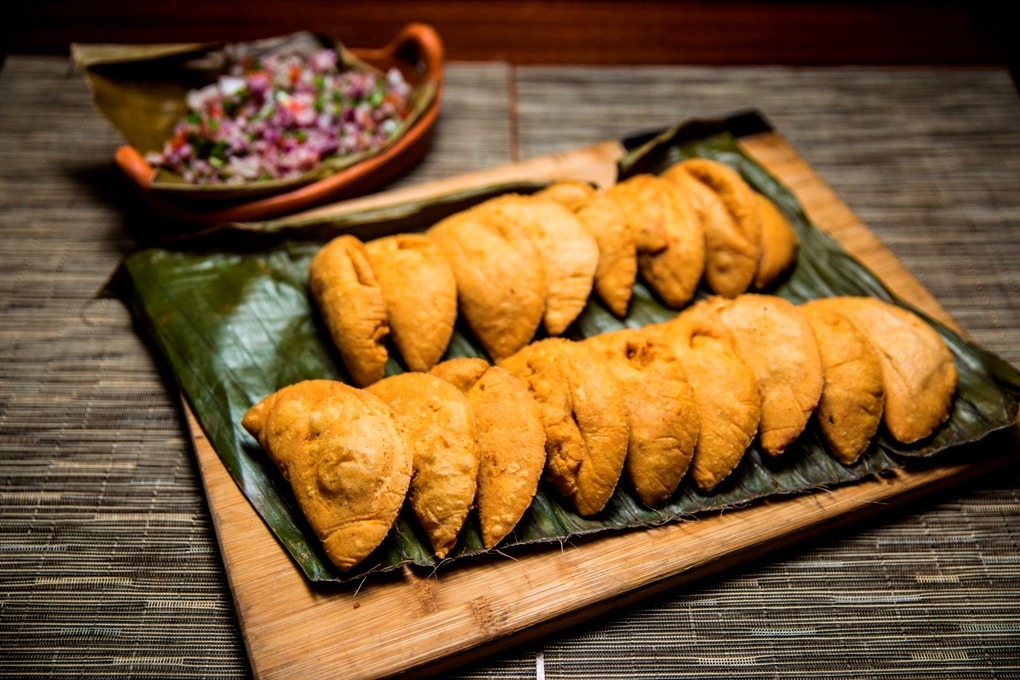 Los pastelitos de perro son tan famosos que los puedes encontrar en puestos de golosinas.