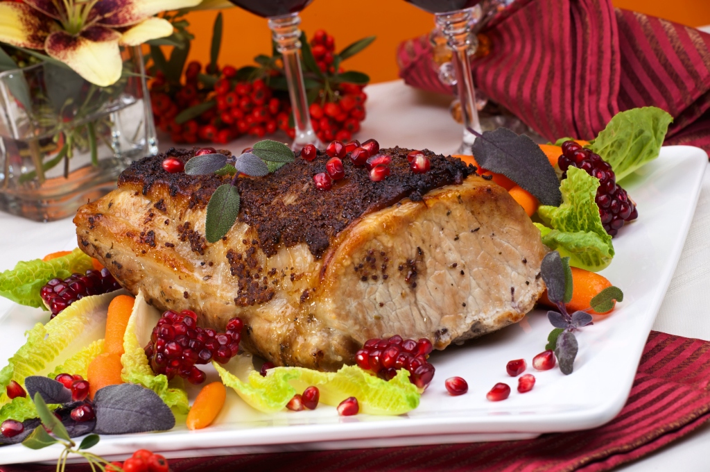 Pierna de cerdo cubierta de mostaza