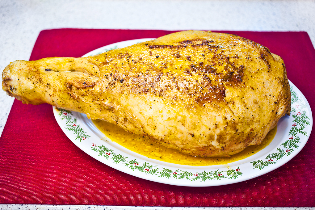 Pierna de cerdo marinada en cerveza