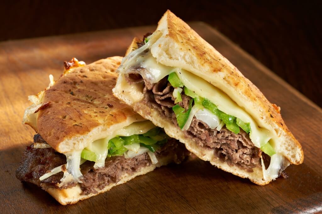 panini de bistec y queso bistec de res