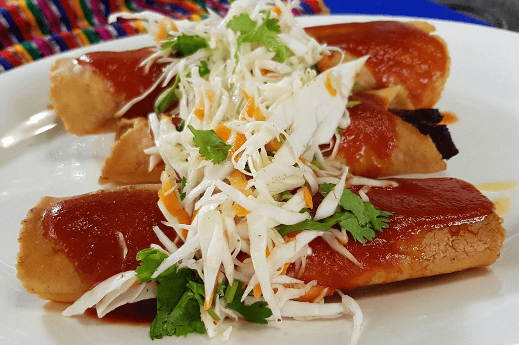 Receta: Tacos fritos catrachos ¡crujientes y deliciosos!