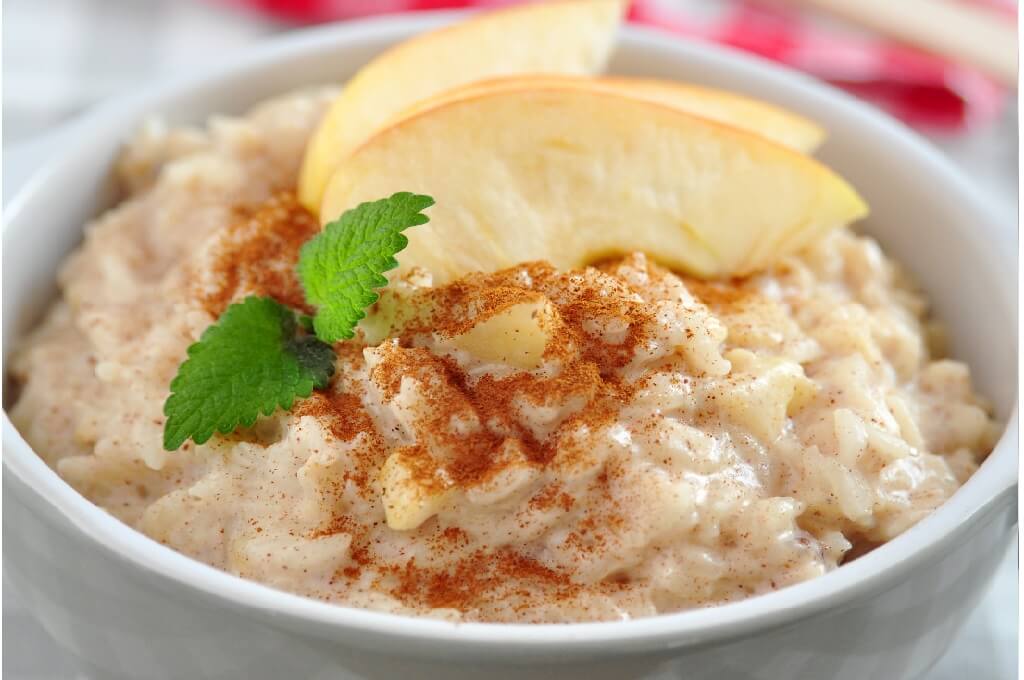Arroz con leche y manzana
