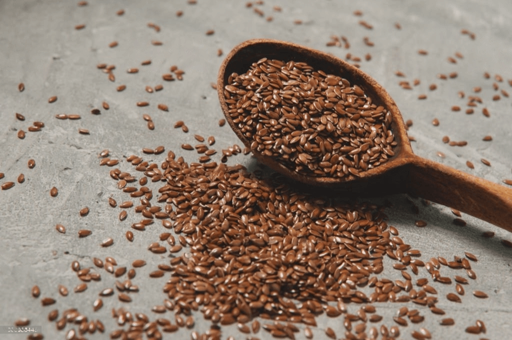 La linaza una pequeña semilla de grandes beneficios.