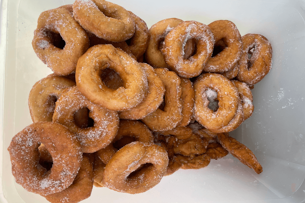 Las donas típicas hechas por María Magdalena que deleitan en toda la capital.