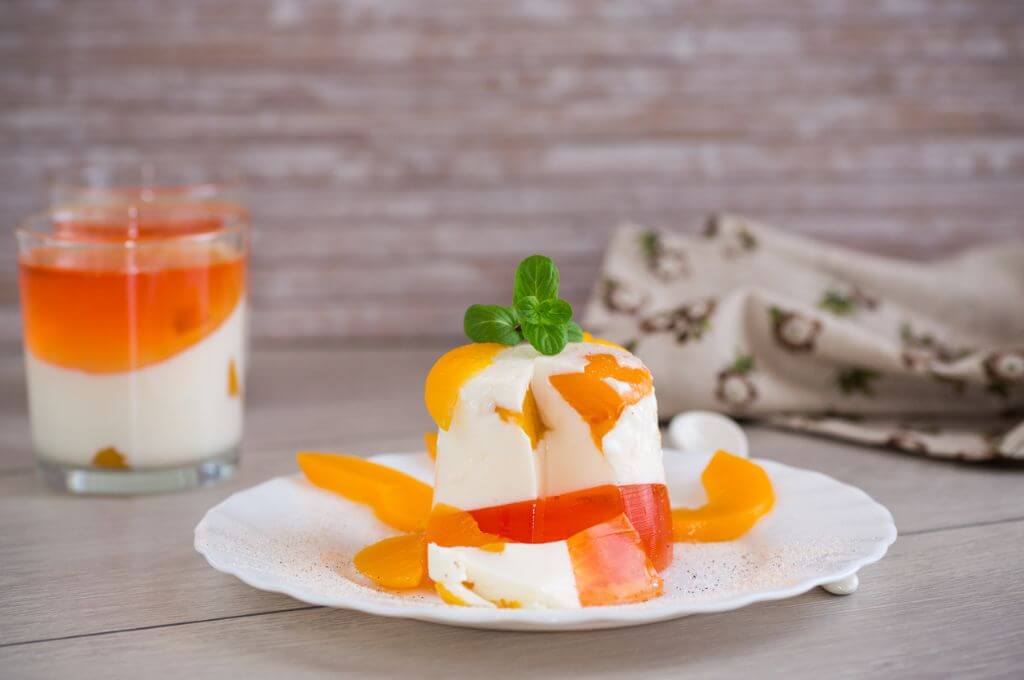 postres sin horno: gelatina de frutas