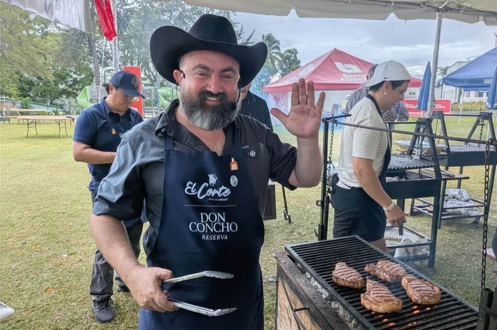 chef González Garza en The Asado Experience by El Corte